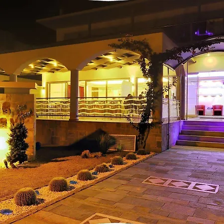 Bay Art Boutique - Adults Only קולימביה