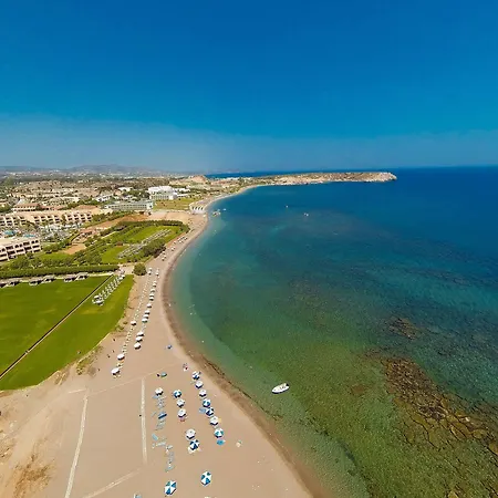 מלון Bay Art Boutique - Adults Only 4*